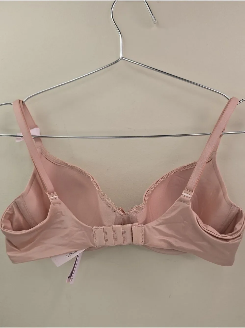 VS Body by Victoria Lightly Lined Smooth Demi Bra Sz 34C NWT